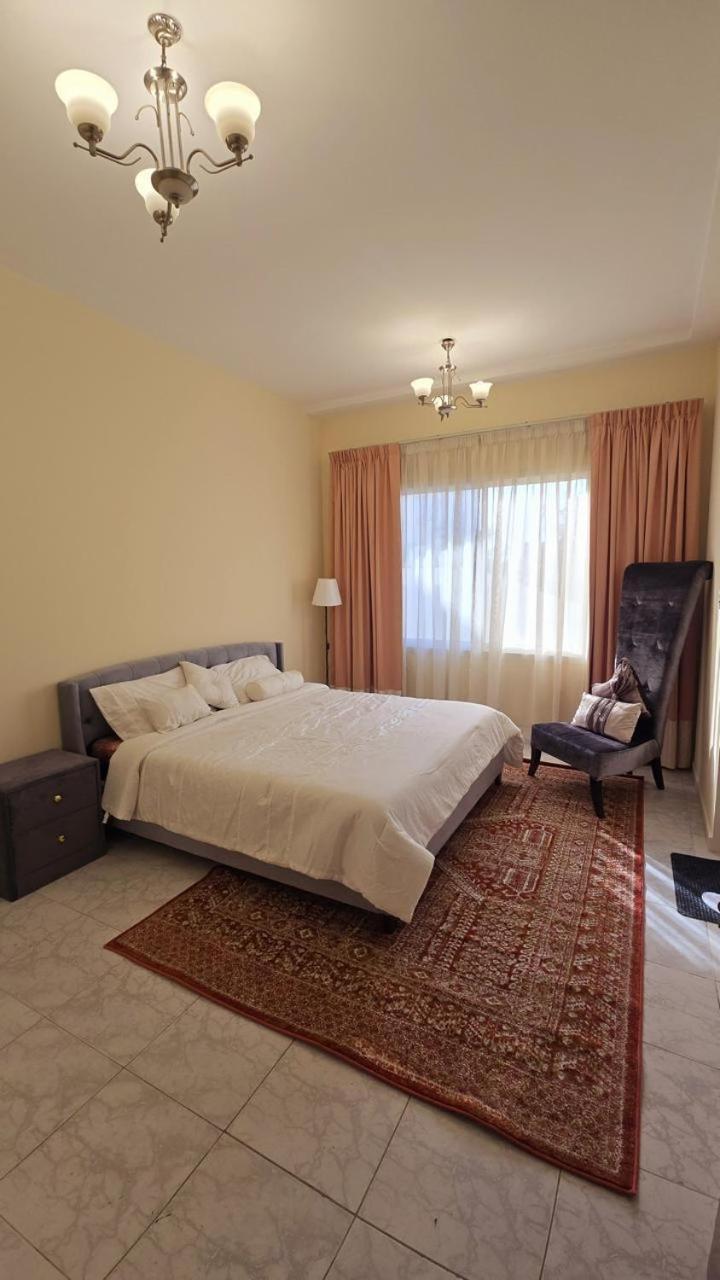 Apartment Mirdif