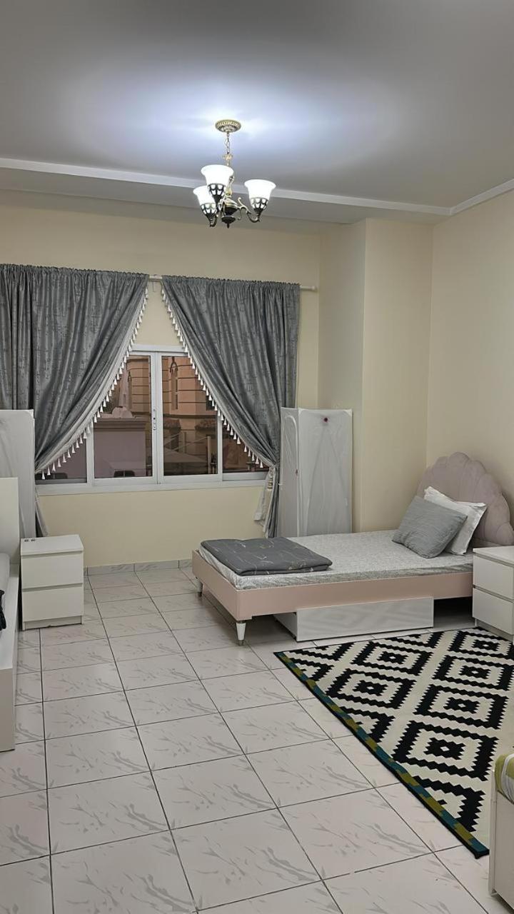 Mirdif * Dubai
