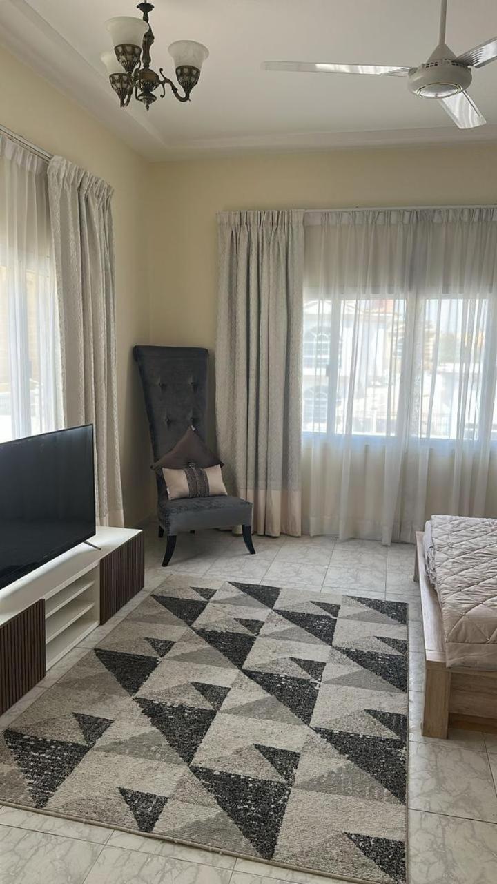 Mirdif Apartment